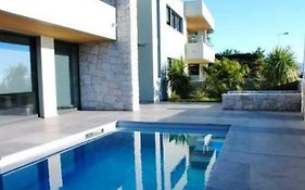 Villa d'exception, piscine, vue mer, plage à 100M